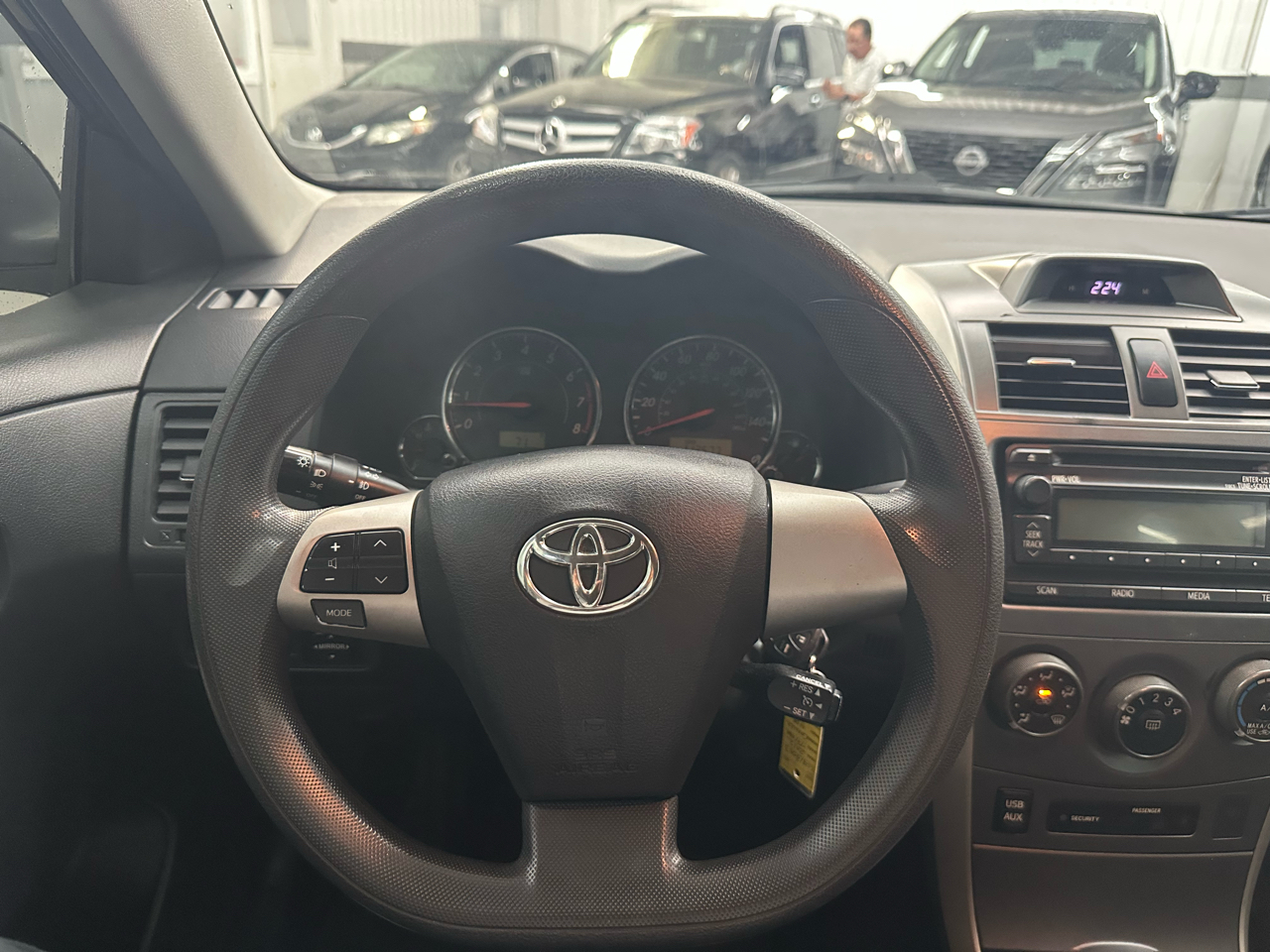 Toyota Corolla S 5-Speed MT 2012 Toyota Corolla S 5-Speed MT 2012