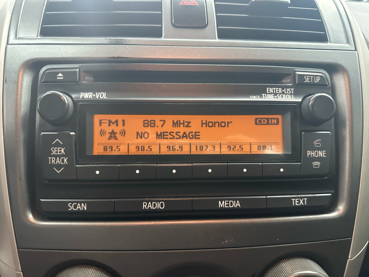 Toyota Corolla S 5-Speed MT 2012 Toyota Corolla S 5-Speed MT 2012