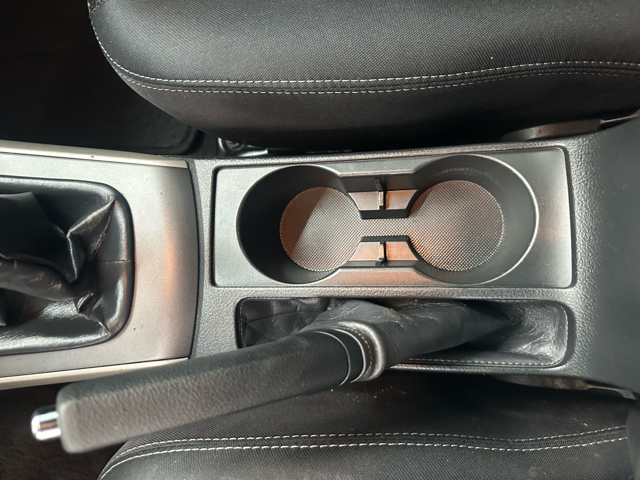 Toyota Corolla S 5-Speed MT 2012 Toyota Corolla S 5-Speed MT 2012