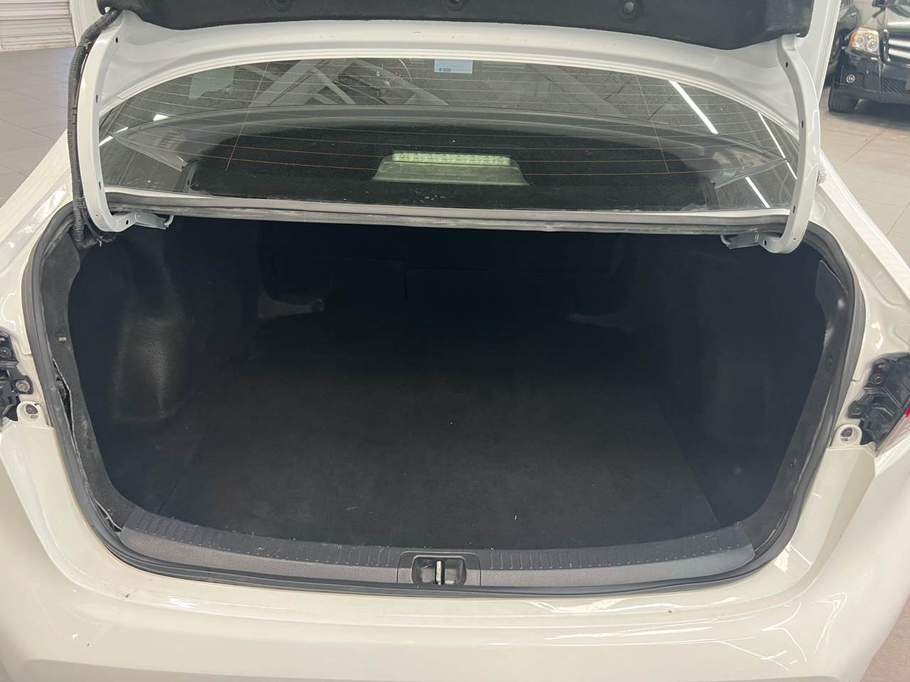 Toyota Corolla LE 2024