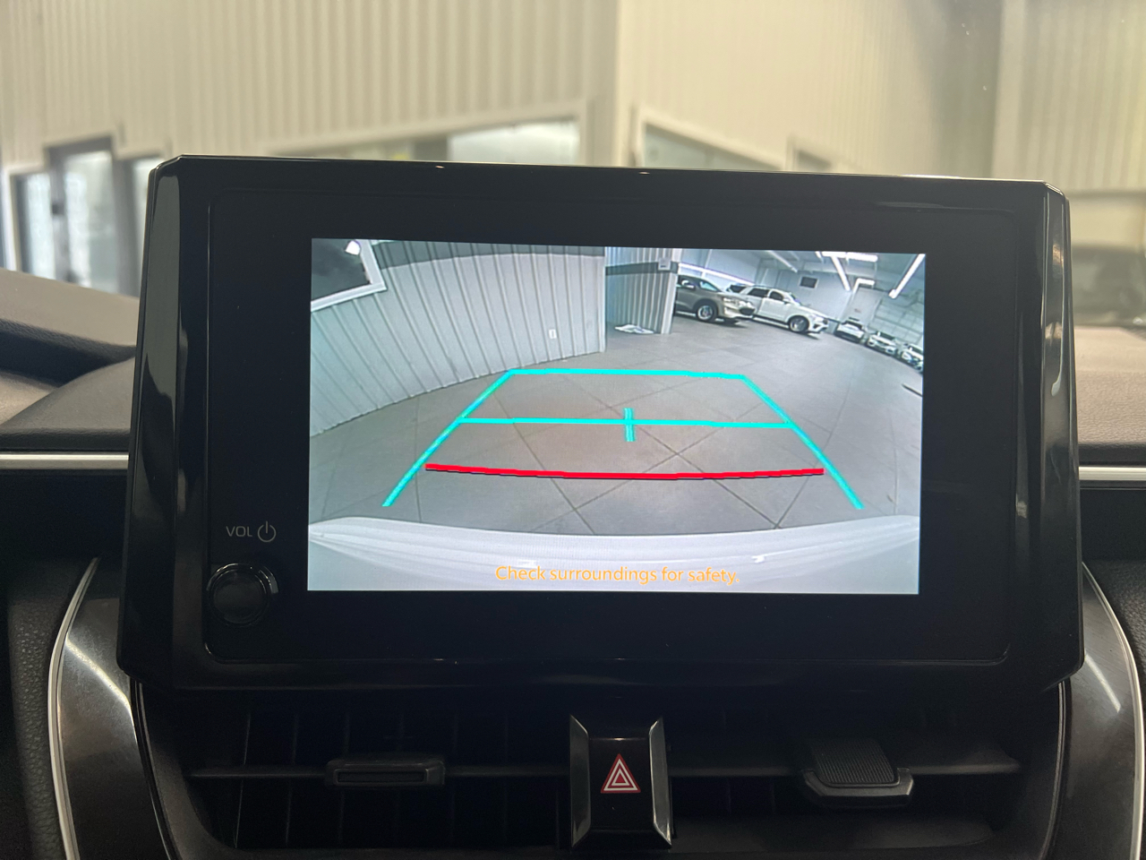 Toyota Corolla LE 2024