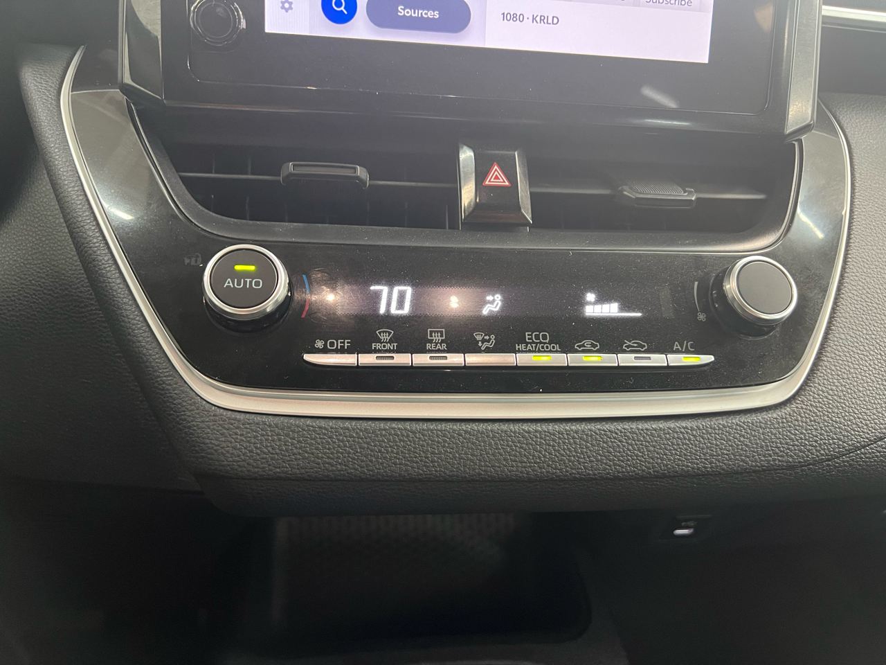 Toyota Corolla LE 2024