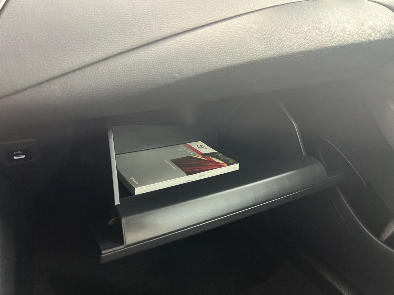 Toyota Corolla LE 2024