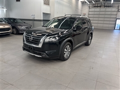 2022 Nissan Pathfinder 