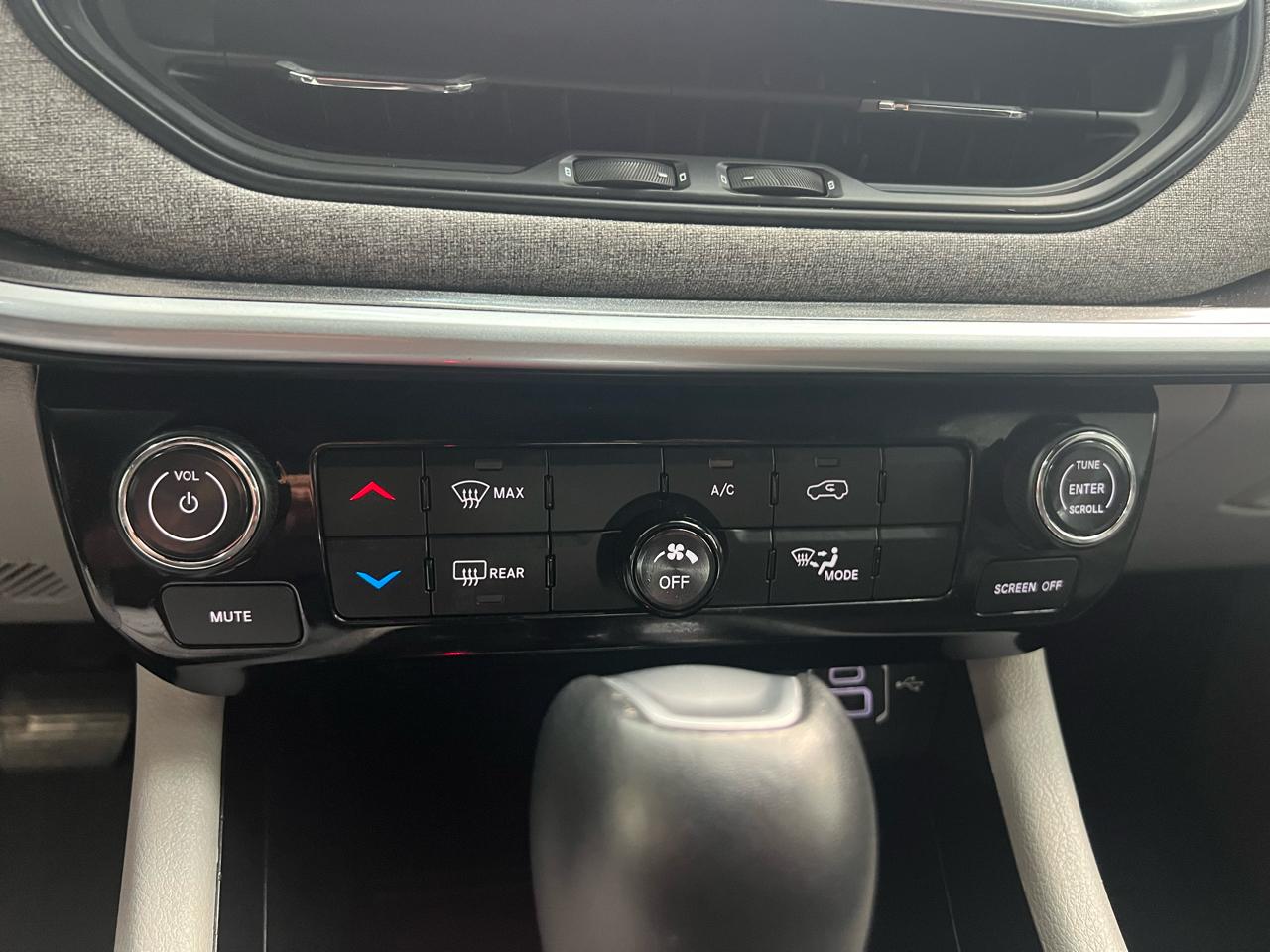 Jeep Compass Latitude 2024