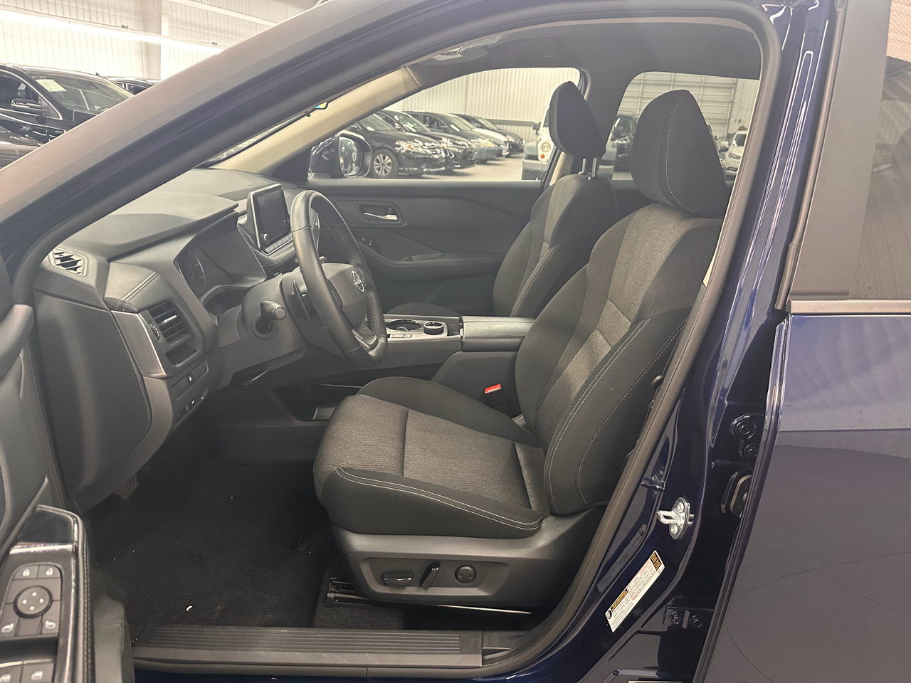 Nissan Rogue SV AWD 2025