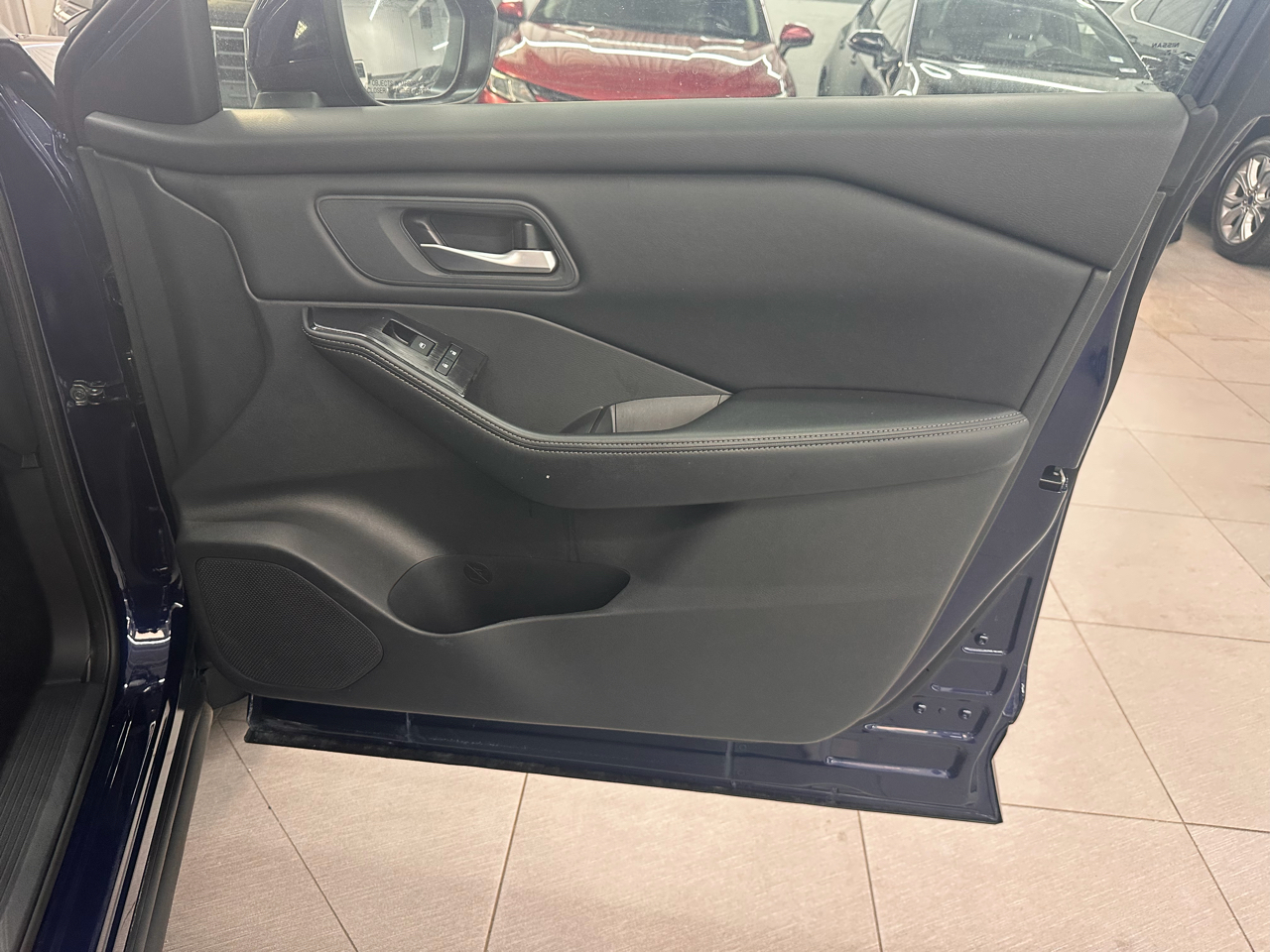 Nissan Rogue SV AWD 2025