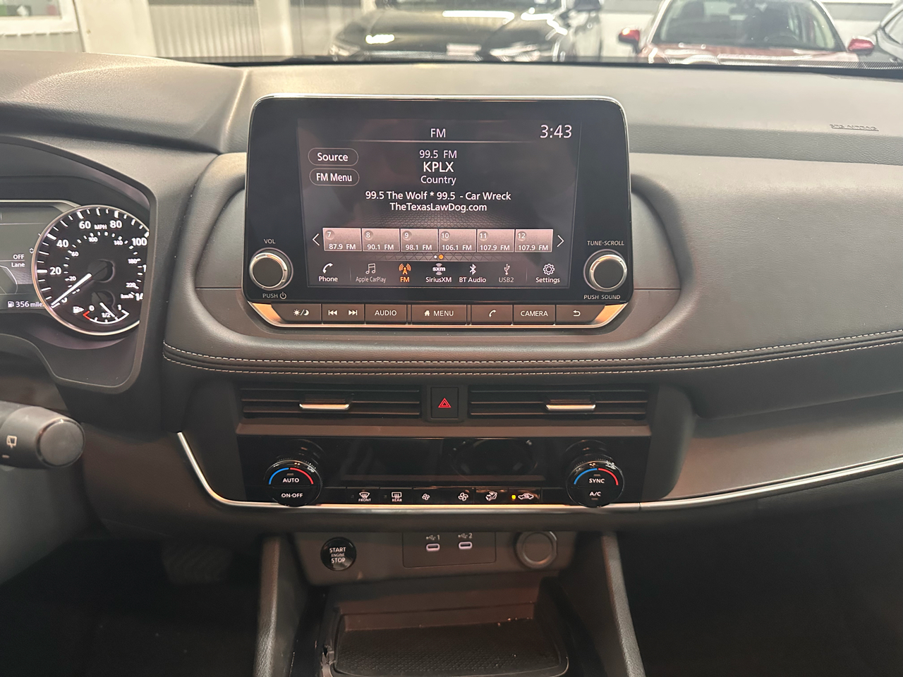 Nissan Rogue SV AWD 2025