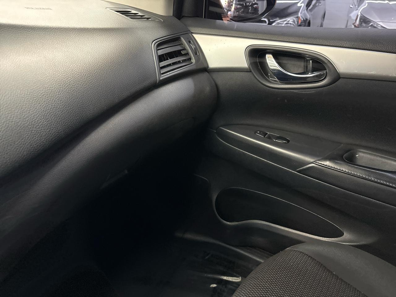 Nissan Sentra S CVT 2019