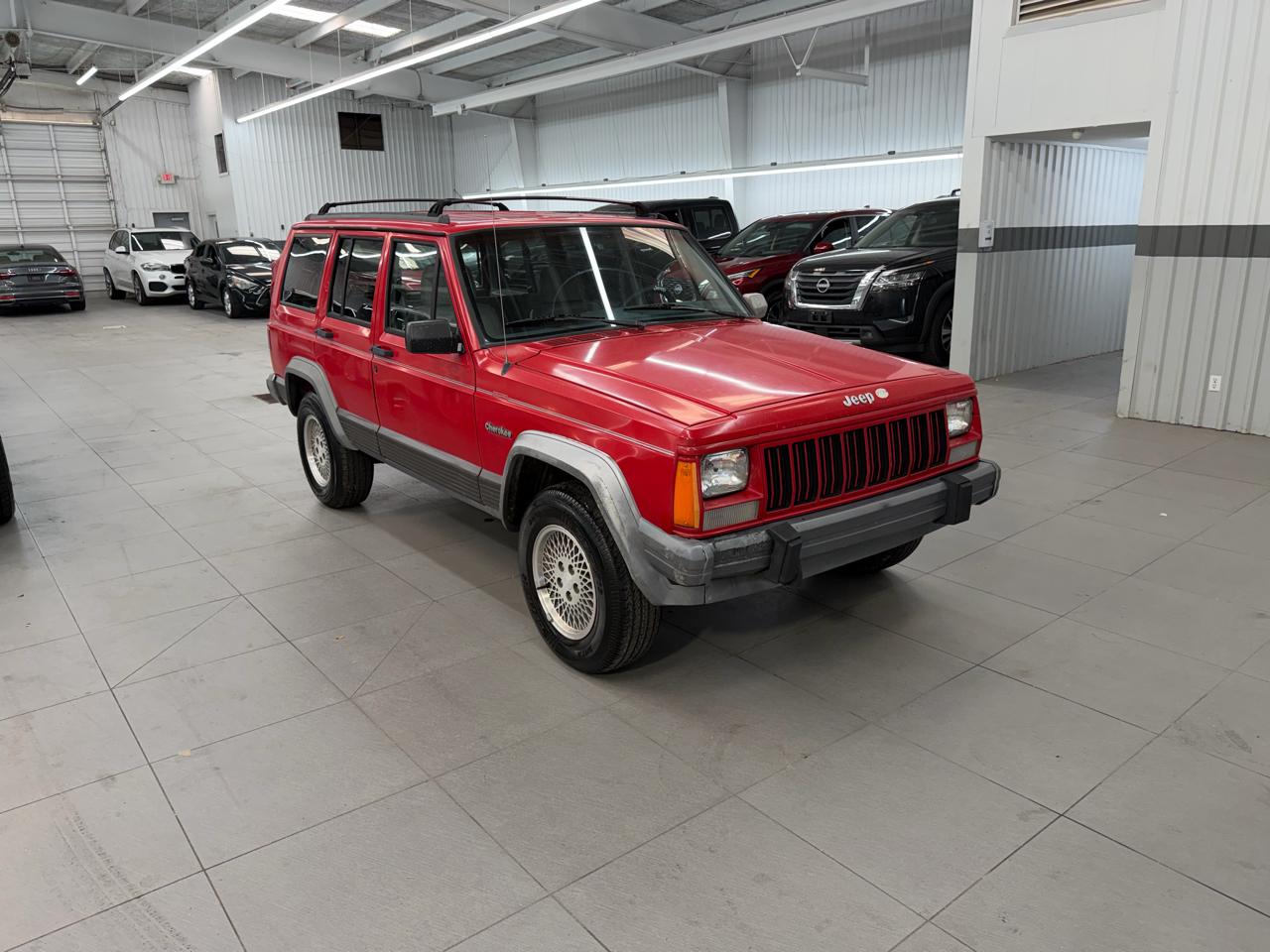 Jeep Cherokee Country 4-Door 2WD 1995