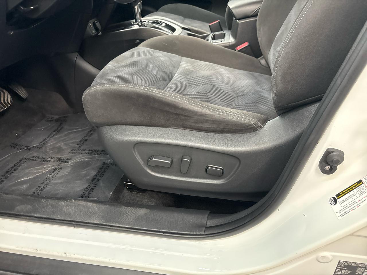 Nissan Rogue SV AWD 2015