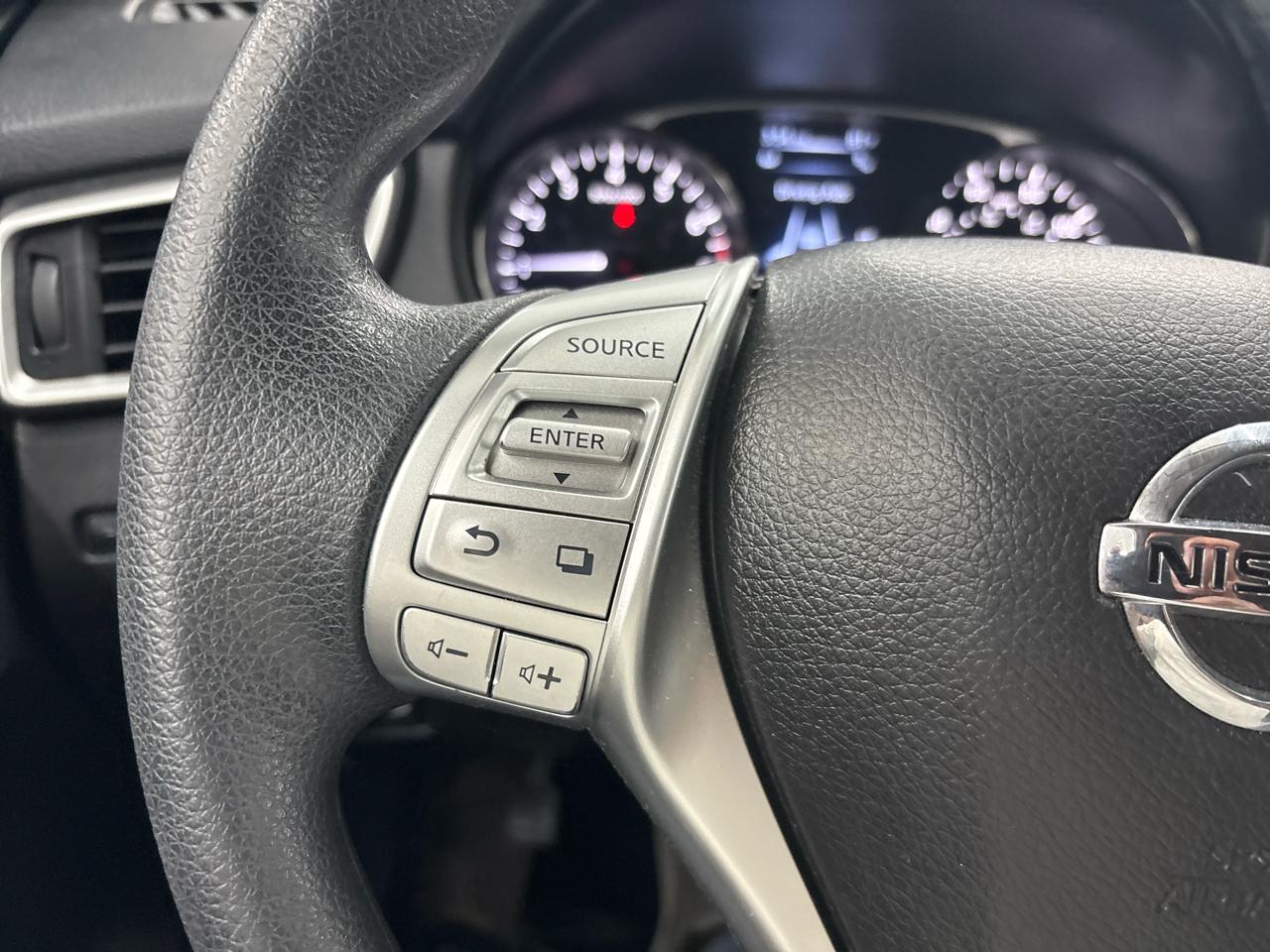 Nissan Rogue SV AWD 2015