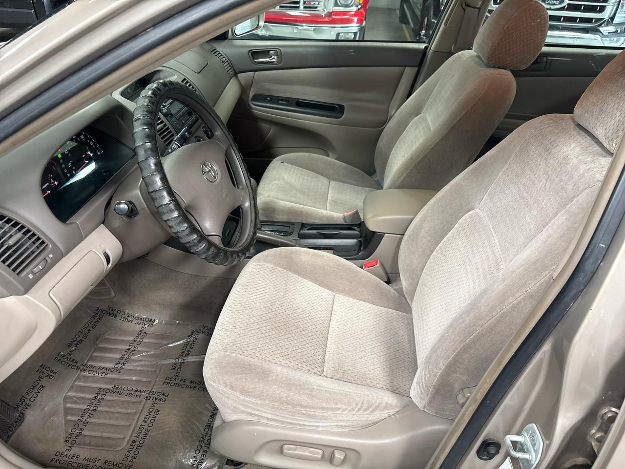 Toyota Camry LE 2002