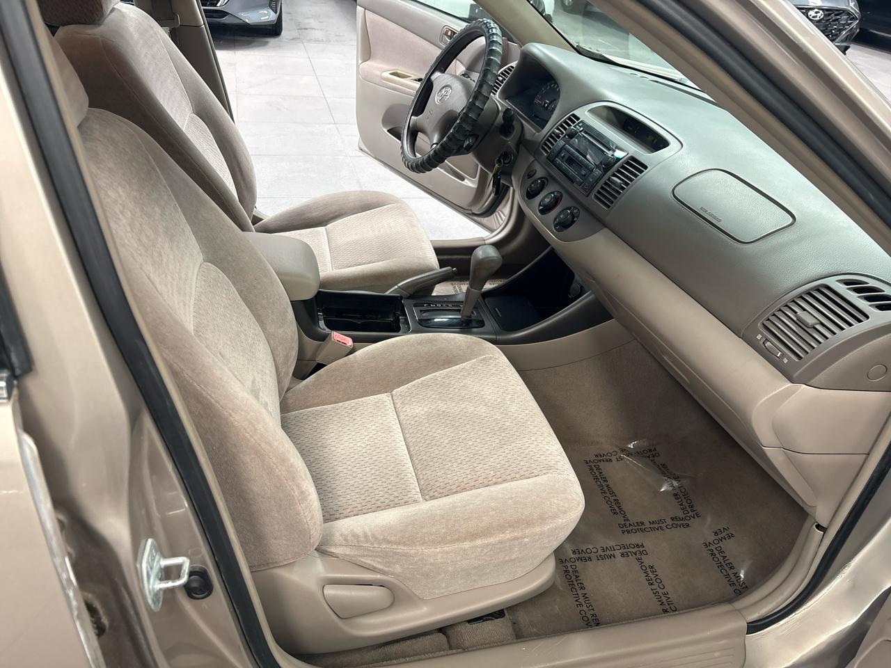 Toyota Camry LE 2002