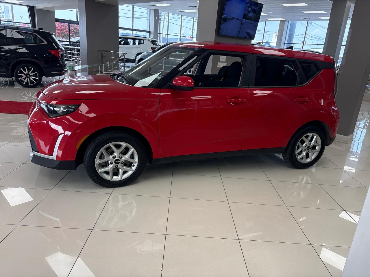 Kia Soul LX CVT 2024