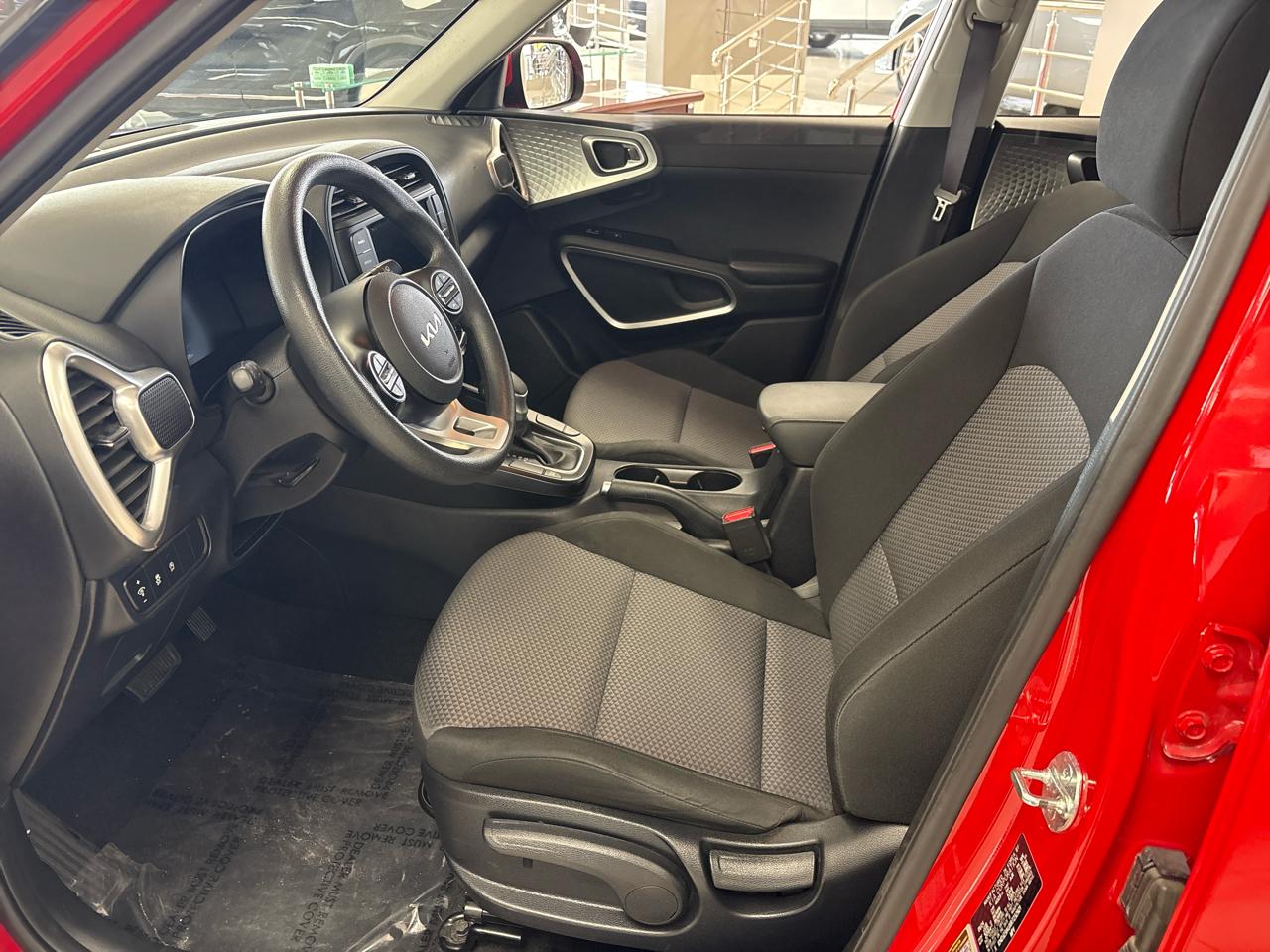 Kia Soul LX CVT 2024