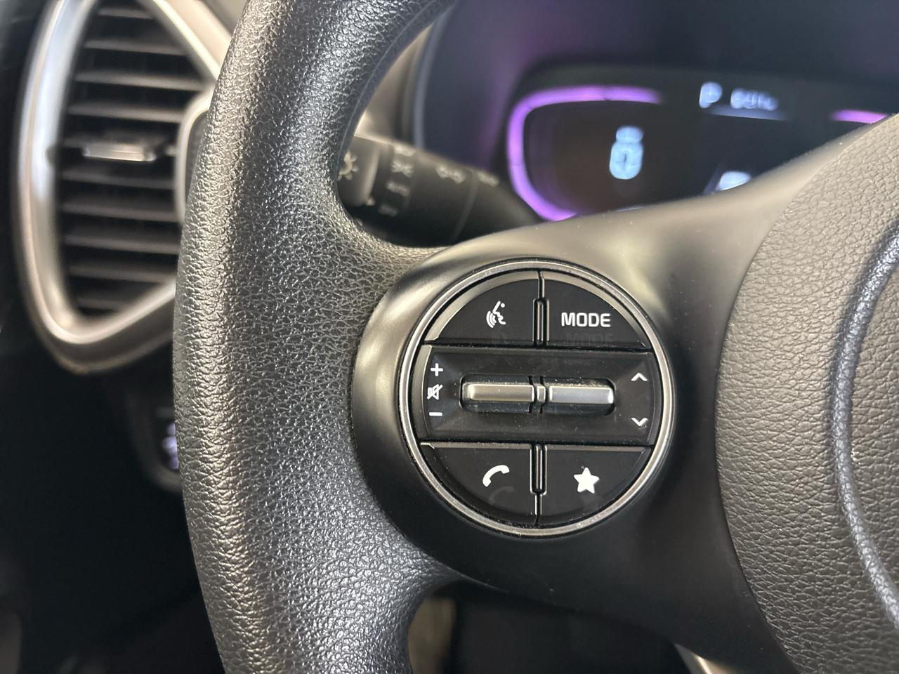 Kia Soul LX CVT 2024