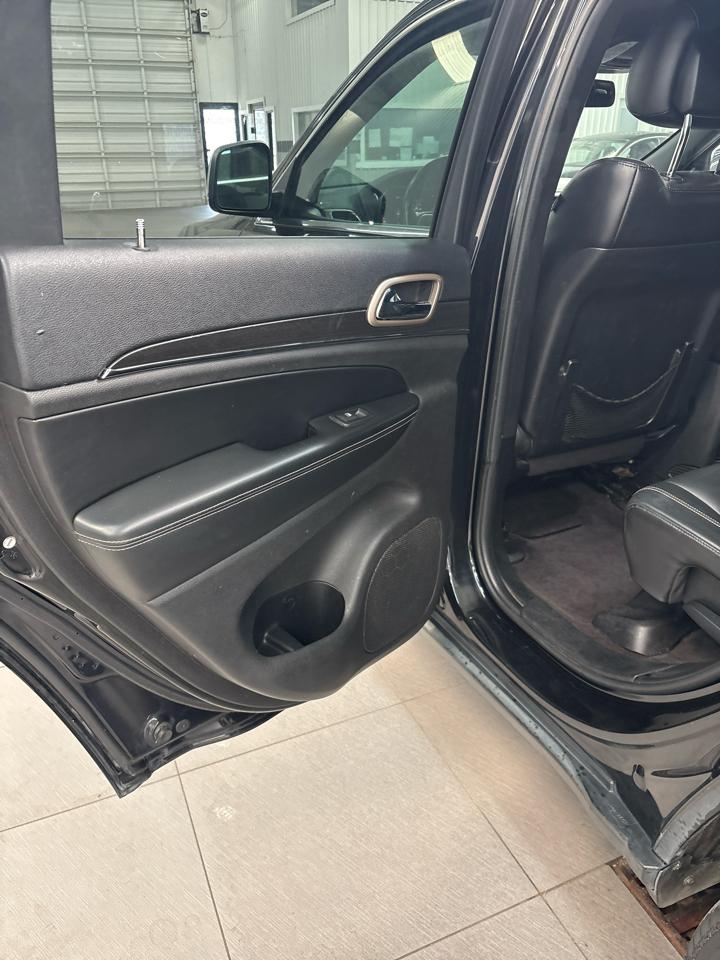 Jeep Grand Cherokee Limited 4WD 2015