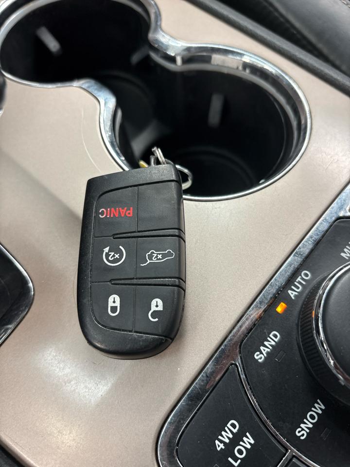 Jeep Grand Cherokee Limited 4WD 2015