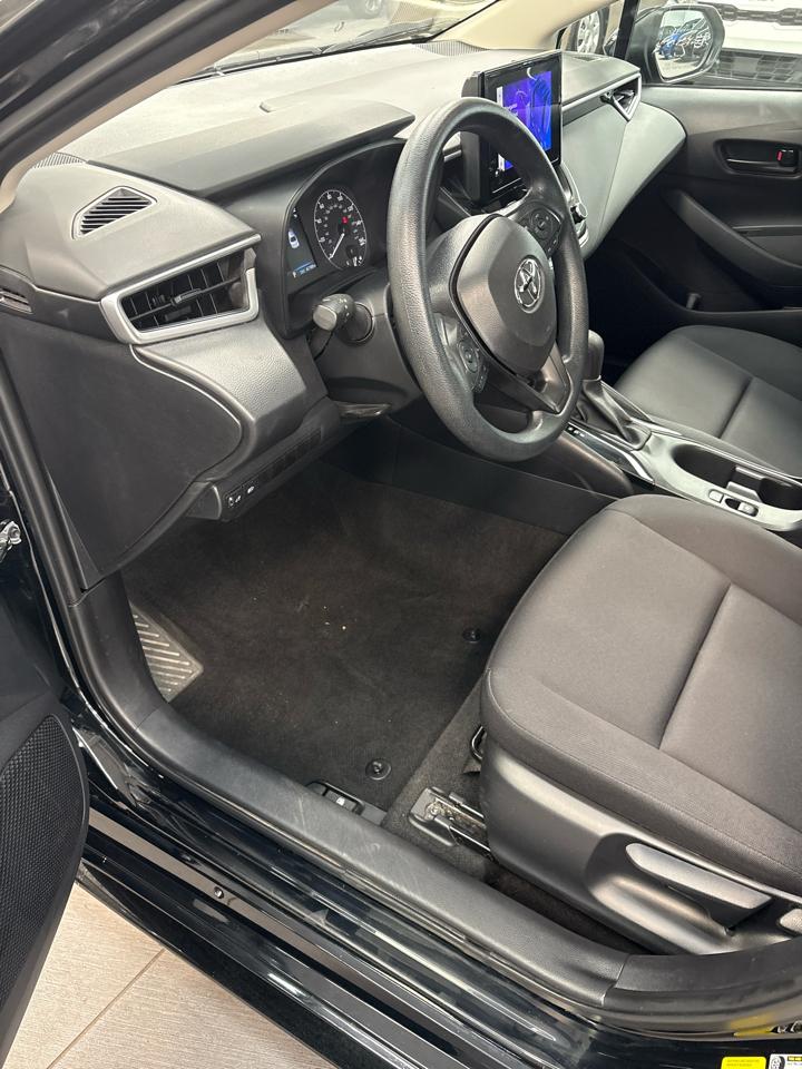 Toyota Corolla LE 2024
