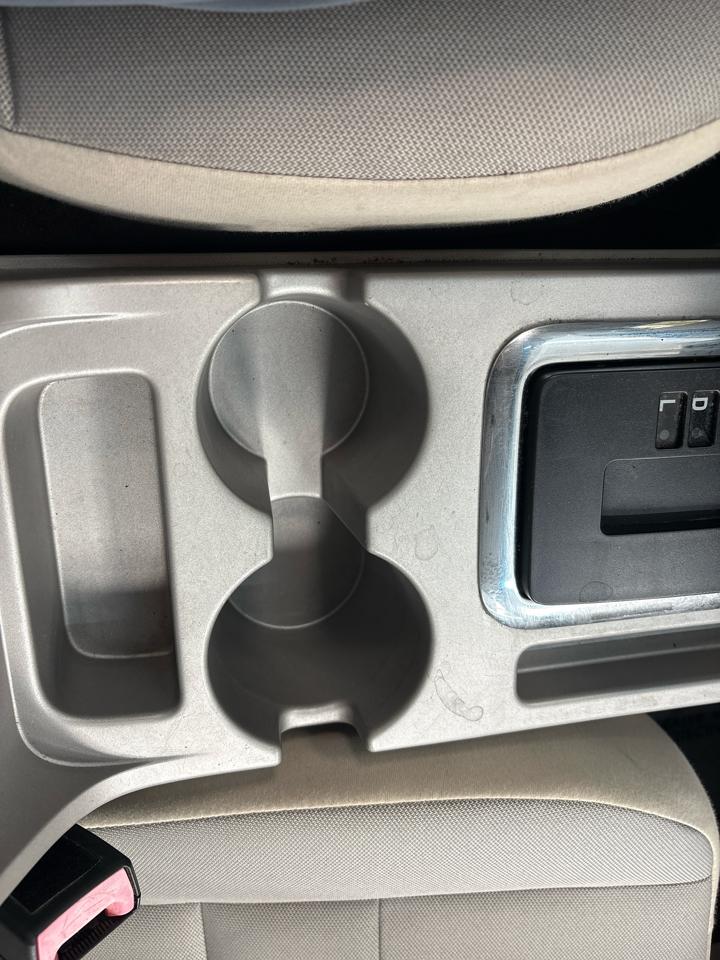 Ford Escape XLT FWD 2011