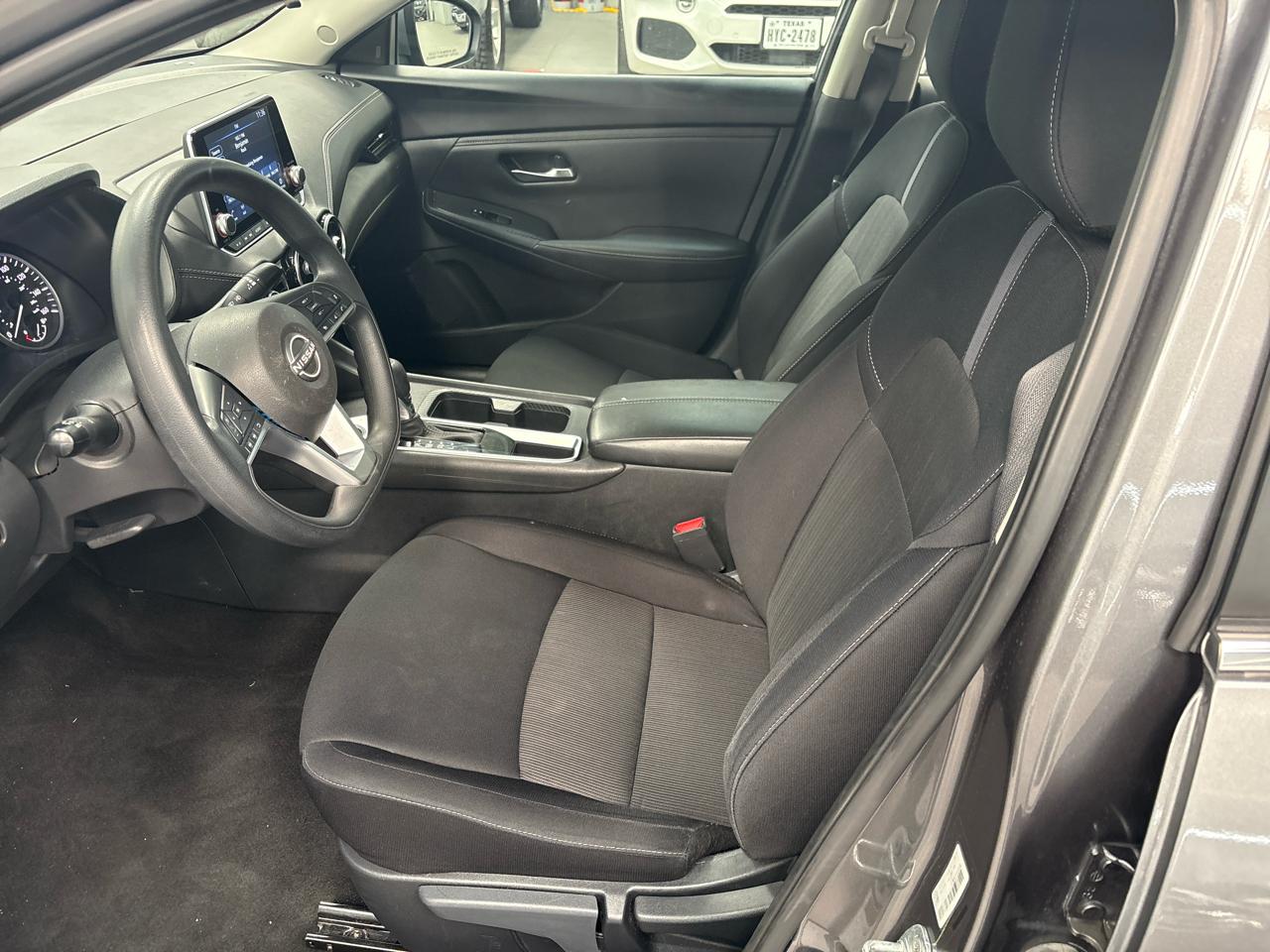 Nissan Sentra SV 2024