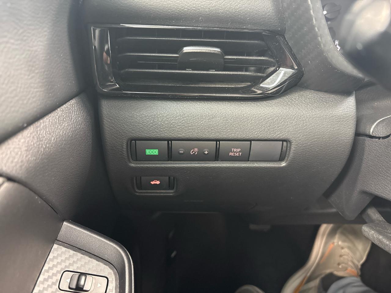 Nissan Sentra SV 2024
