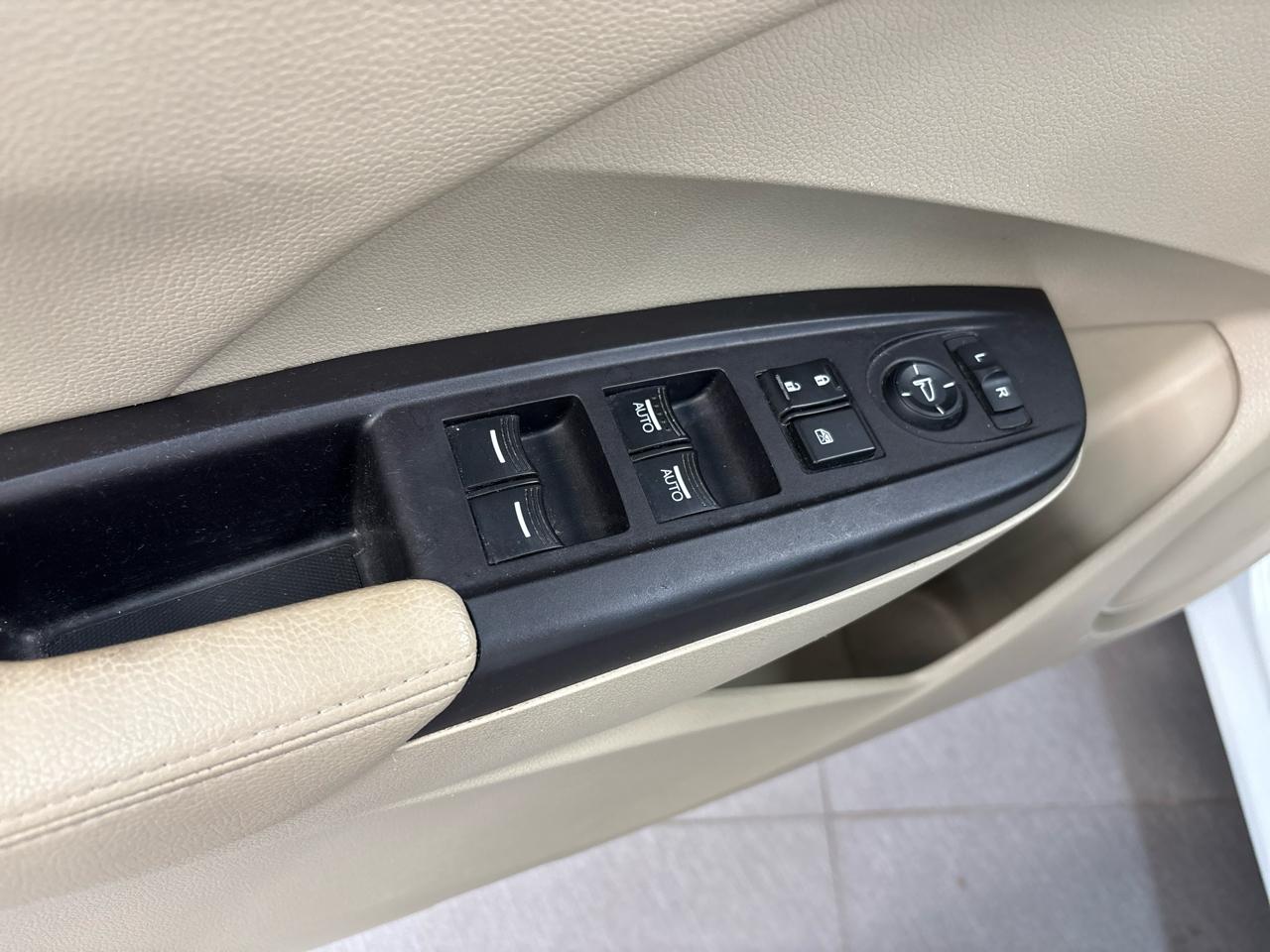 Acura RDX 6-Spd AT w/ Technology Package 2016