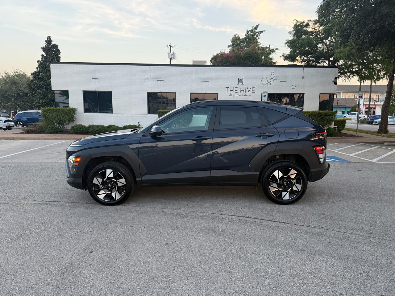 Hyundai Kona SEL AWD 2025