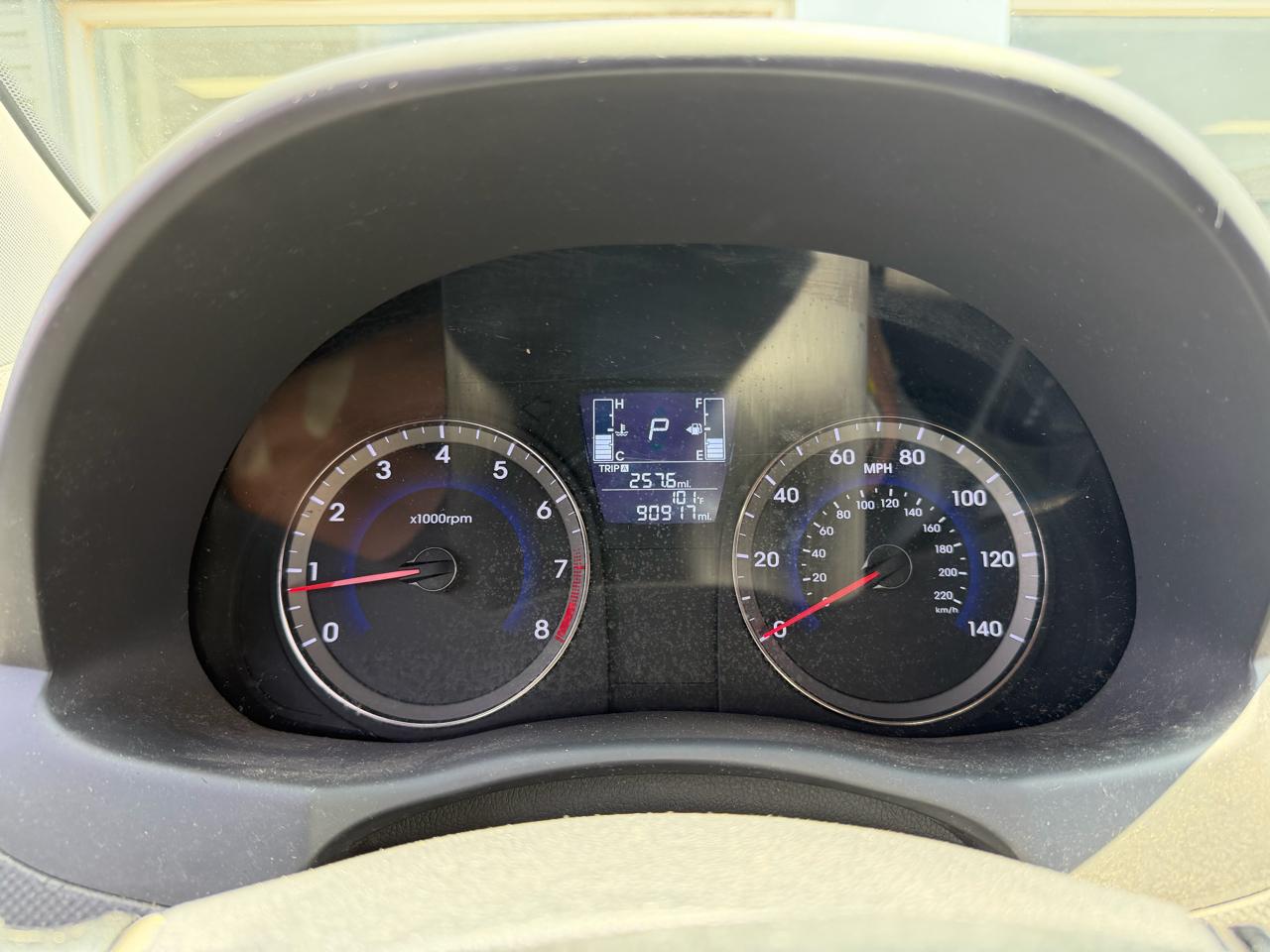 Hyundai Accent GLS 4-Door 6A 2015