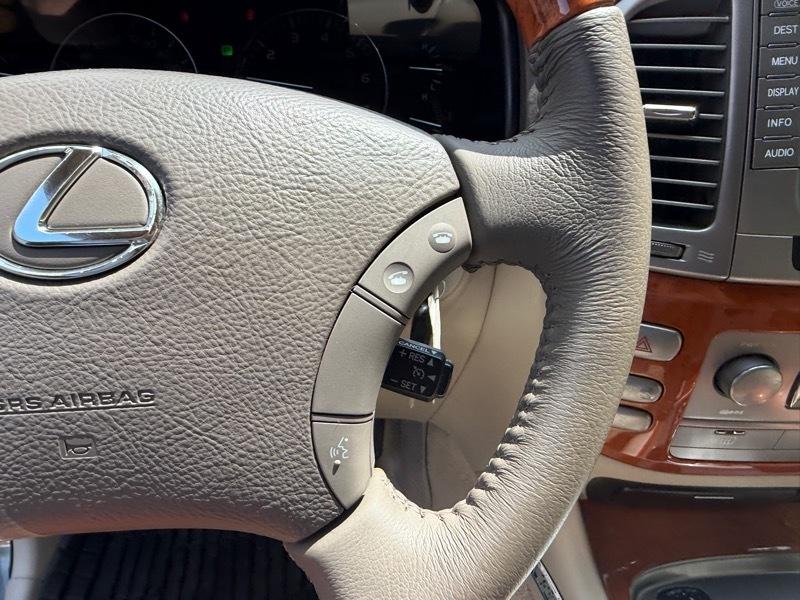Lexus LX 470 Sport Utility 2007