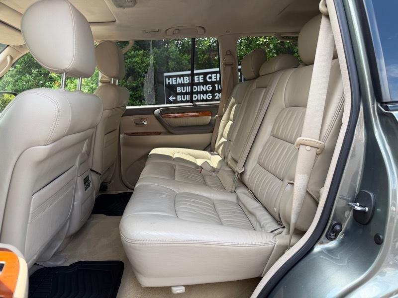 Lexus LX 470 Sport Utility 2007