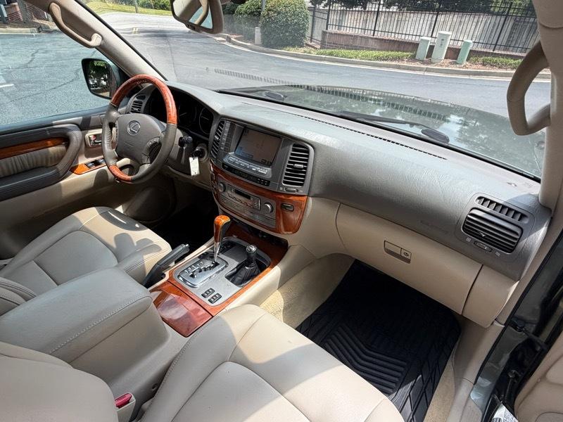 Lexus LX 470 Sport Utility 2007