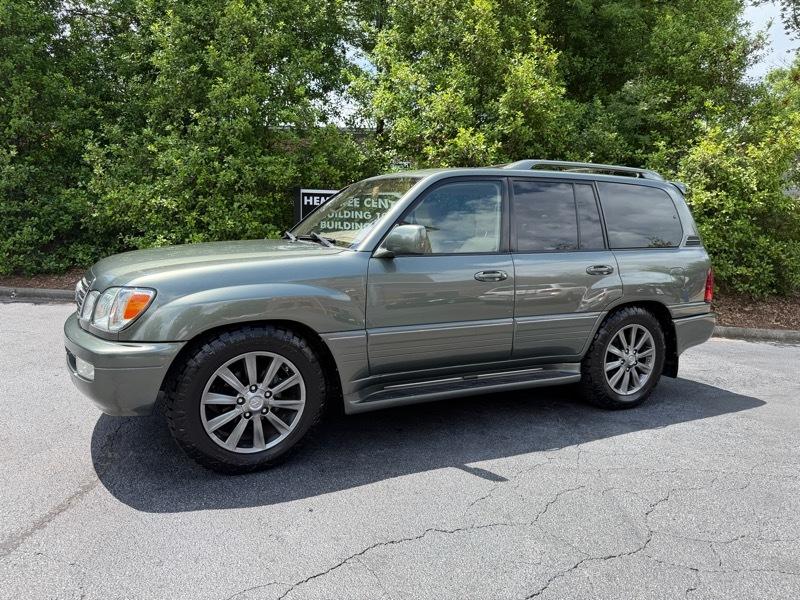 Lexus LX 470 Sport Utility 2007