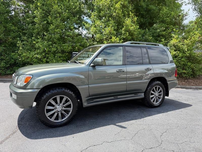 Lexus LX 470 Sport Utility 2007
