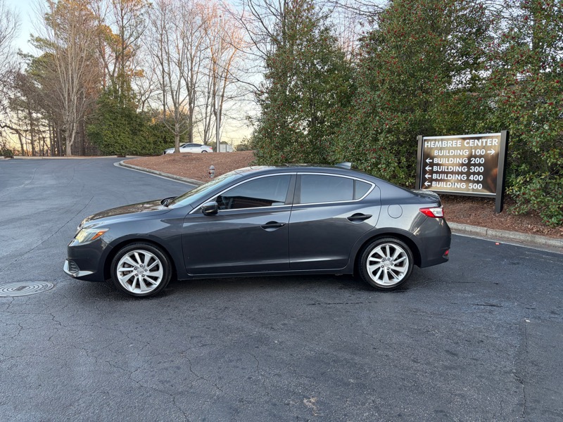 Acura ILX 8-Spd AT 2016