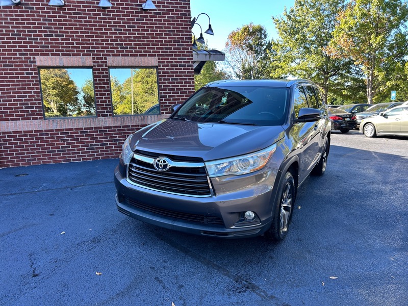 Toyota Highlander XLE AWD V6 2016 Toyota Highlander XLE AWD V6 2016