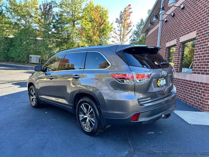 Toyota Highlander XLE AWD V6 2016 Toyota Highlander XLE AWD V6 2016