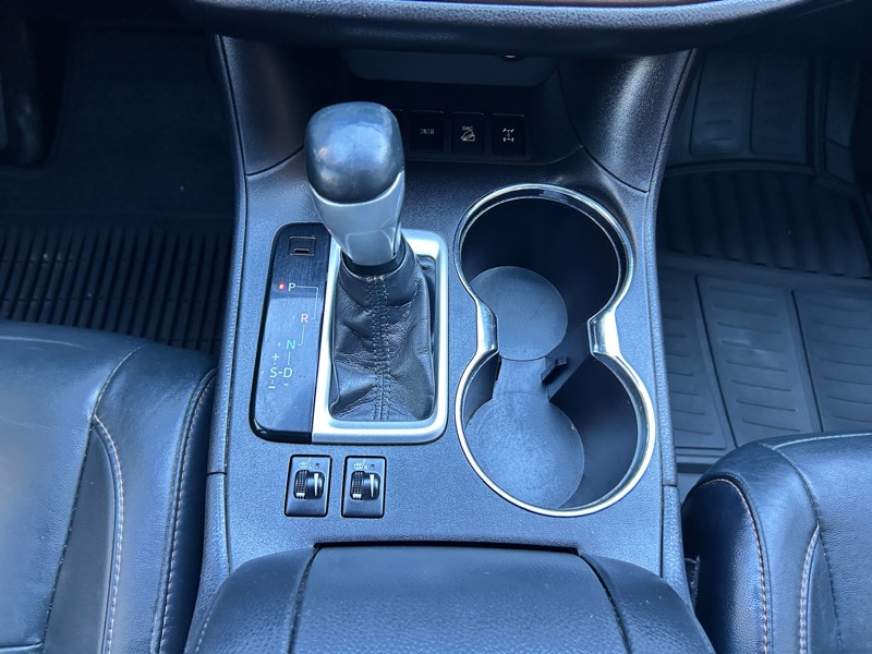 Toyota Highlander XLE AWD V6 2016 Toyota Highlander XLE AWD V6 2016