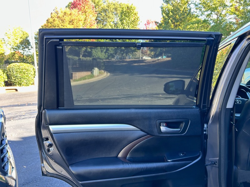 Toyota Highlander XLE AWD V6 2016 Toyota Highlander XLE AWD V6 2016