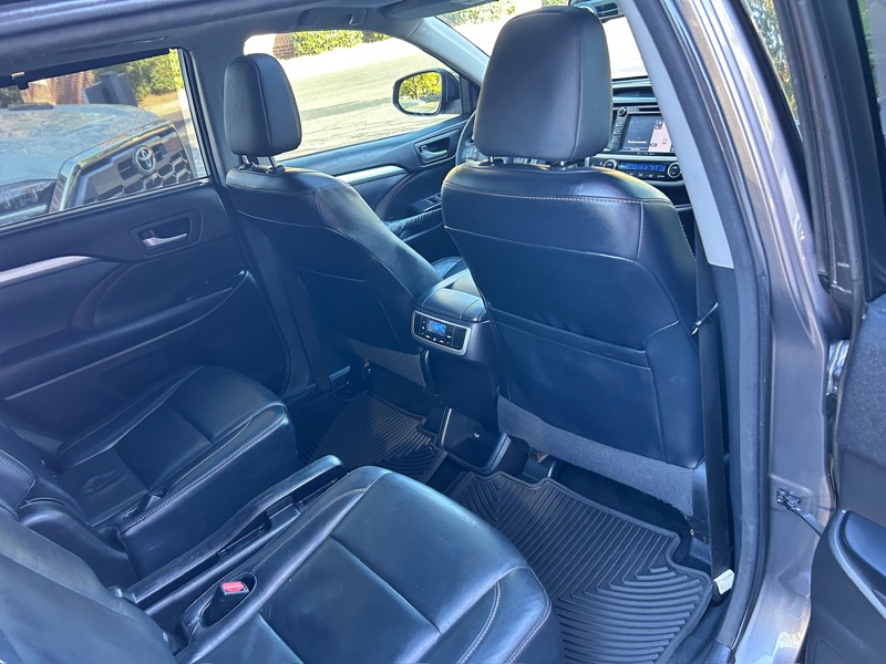 Toyota Highlander XLE AWD V6 2016 Toyota Highlander XLE AWD V6 2016