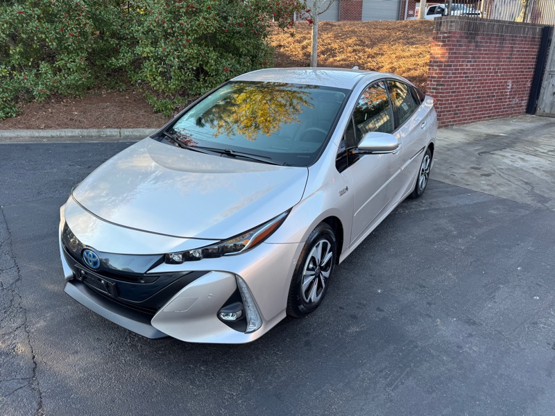 2017 Toyota Prius Prime Three Four photo 2