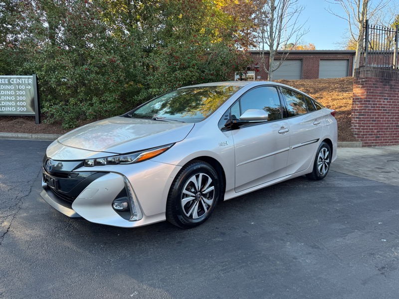 2017 Toyota Prius Prime Three Four photo 3