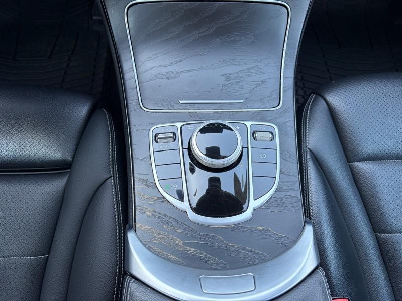 Mercedes-Benz C-Class C300 4MATIC Sedan 2017