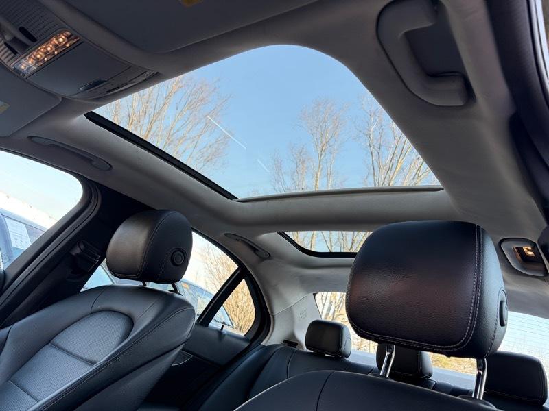 Mercedes-Benz C-Class C300 4MATIC Sedan 2017