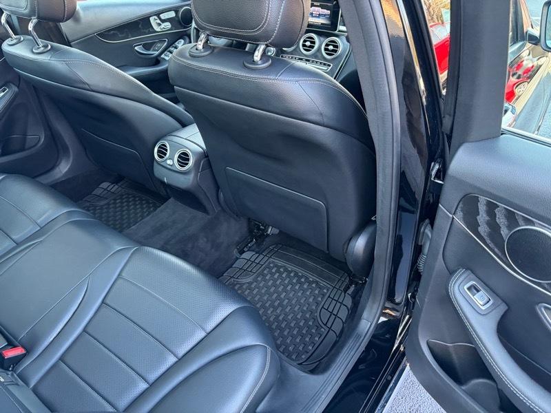 Mercedes-Benz C-Class C300 4MATIC Sedan 2017