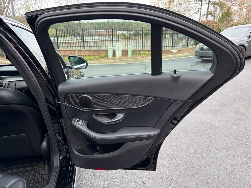 Mercedes-Benz C-Class C300 4MATIC Sedan 2017