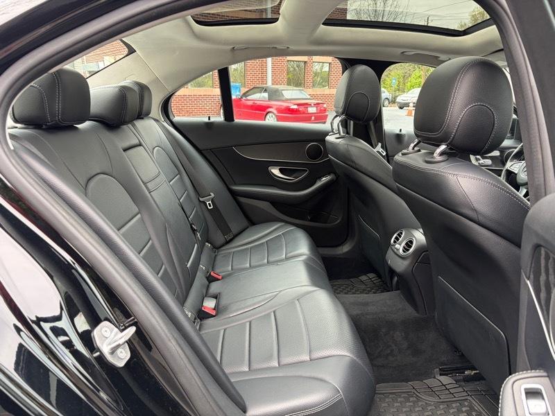 Mercedes-Benz C-Class C300 4MATIC Sedan 2017