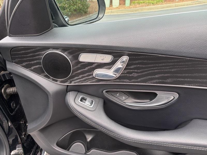 Mercedes-Benz C-Class C300 4MATIC Sedan 2017