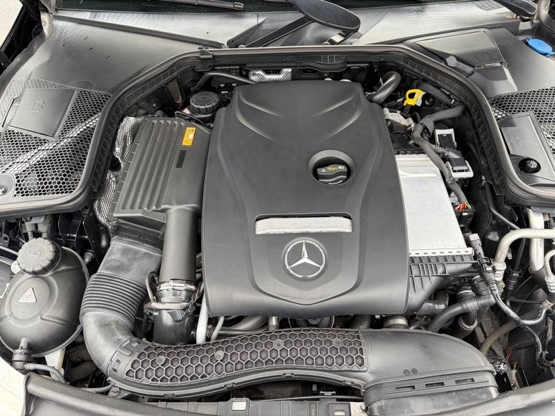 Mercedes-Benz C-Class C300 4MATIC Sedan 2017